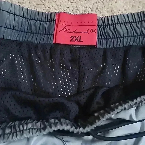 Shoe Palace Muhammad Ali Collection Shorts - Picture 3 of 4